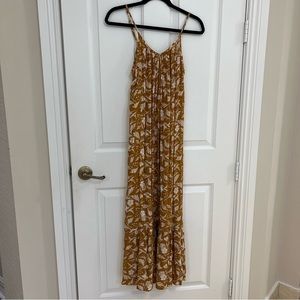 Maxi dress. Gold with shimmer. Universal threads.